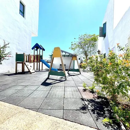 Apartamento En Playa Chica Апартаменти *