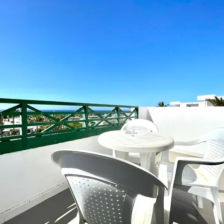 Апартаменти Apartamento En Playa Chica Пуерто-дель-Кармен